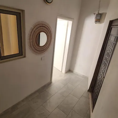 Apartment Taku House *