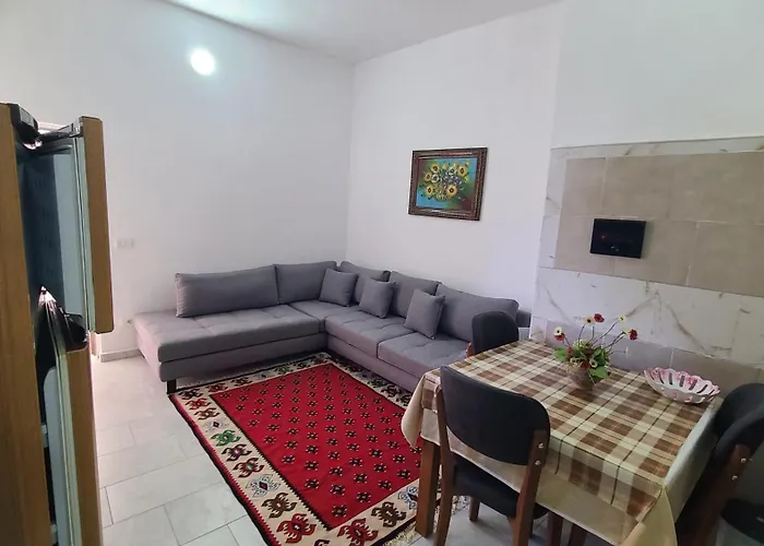 Taku House Apartment